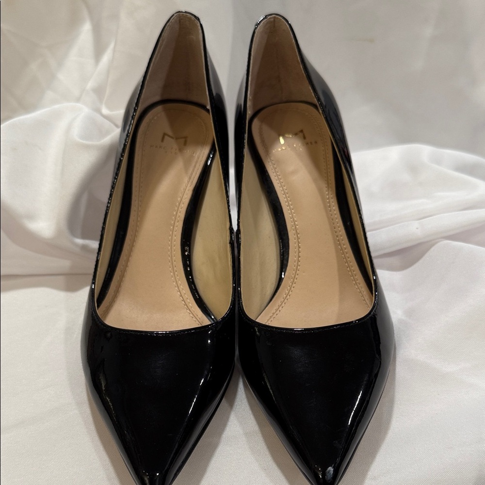 Marc Fisher Black Patent Leather Heels with Clear Block Heel - Picture 4 of 5